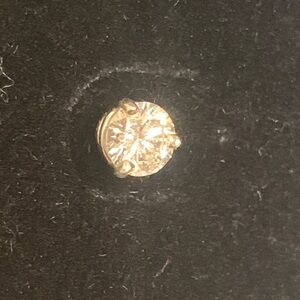 14k White Gold Diamond Earrings
